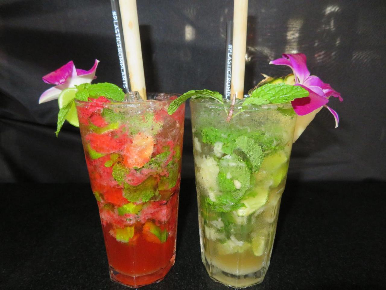 Same Same Guesthouse, Bar & Restaurant (Adults Only) Haad Rin Bagian luar foto